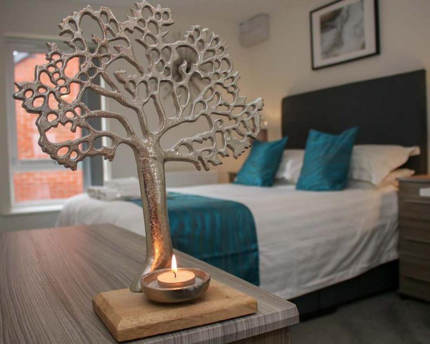 No25-Luxe Living Guest House- 2 Bed-Wifi-Free Parking-City- Beach Swansea Extérieur photo